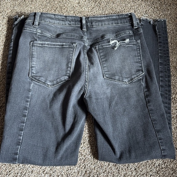 Vervet Amber Mid-Rise Ankle Skinny Uneven Panel Jeans - Picture 5 of 5